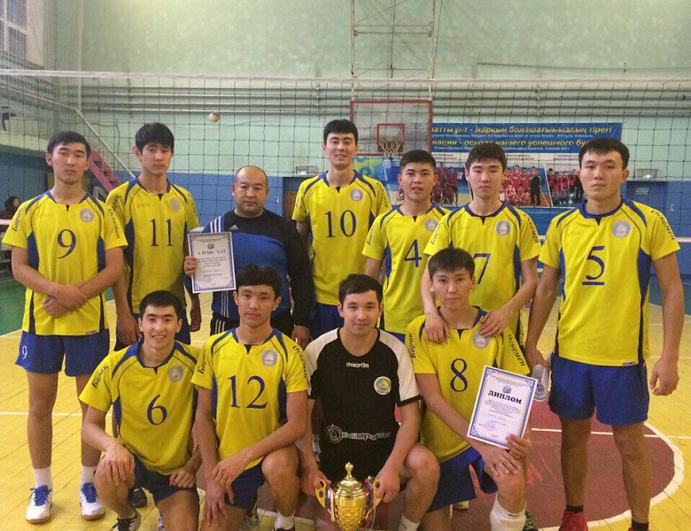 2017-2018 ученбный год. 1- место по волейболу среди юношей колледжей ВКО