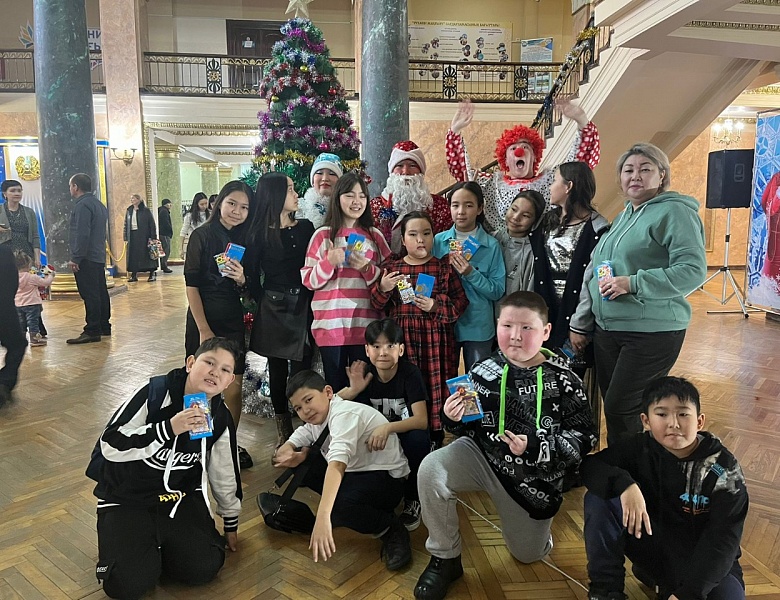 Подарим детям Новый год!