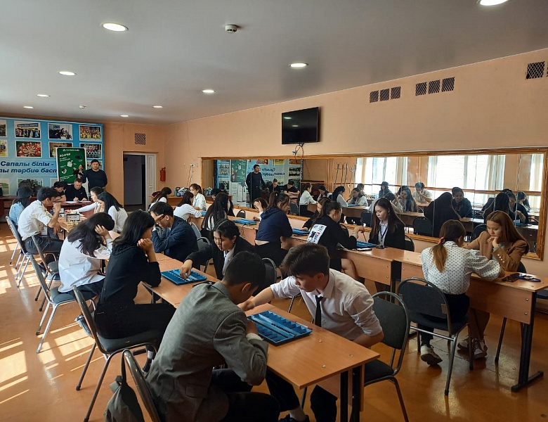 Внутриколледжный турнир по настольным играм «Тоғызқұмалақ» и «Шахматы»