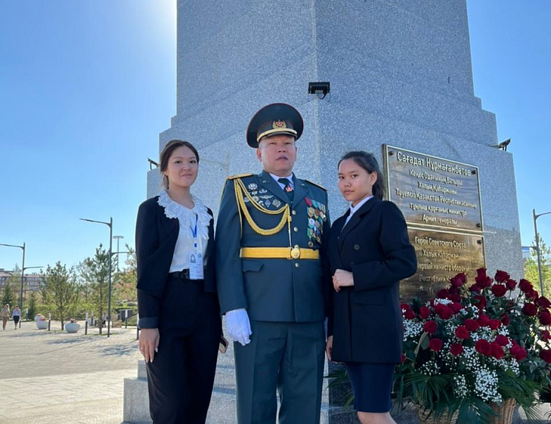 На примерах героев Независимого Казахстана должна расти наша молодежь!