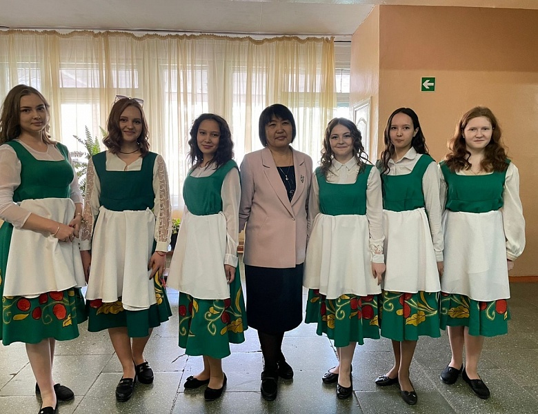  Фестиваль «Под единым шаныраком»