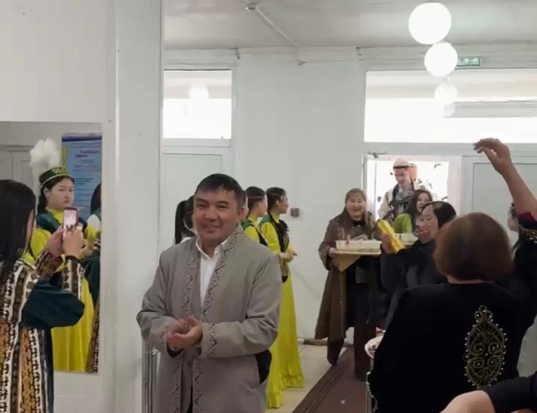 Көрісу күні – Амал мерекесі