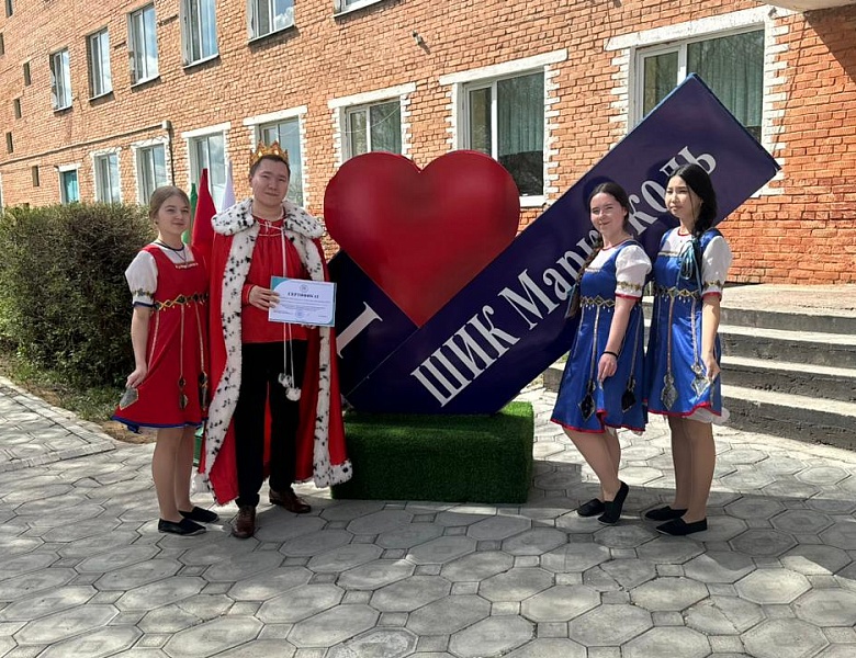 Под единым шаныраком