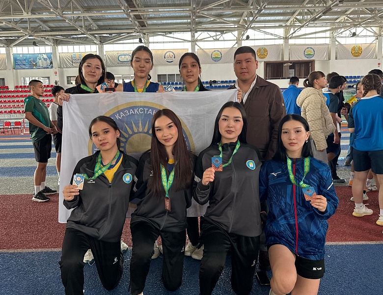 Победа в Больших Ассамблеевских студенческих играх.