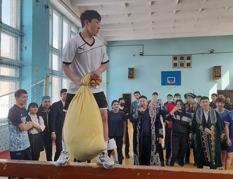 Алдар Косе в гостях...