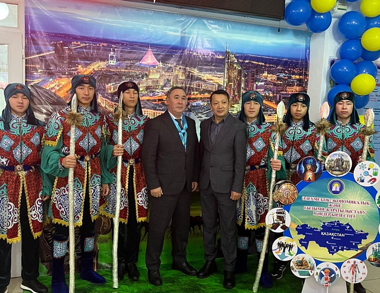 Открытие недели