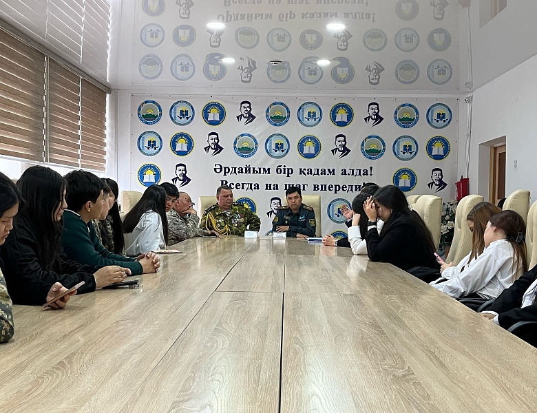 Встреча «Ұлы Отан соғысы: 80 жылдық тарихи мұра»