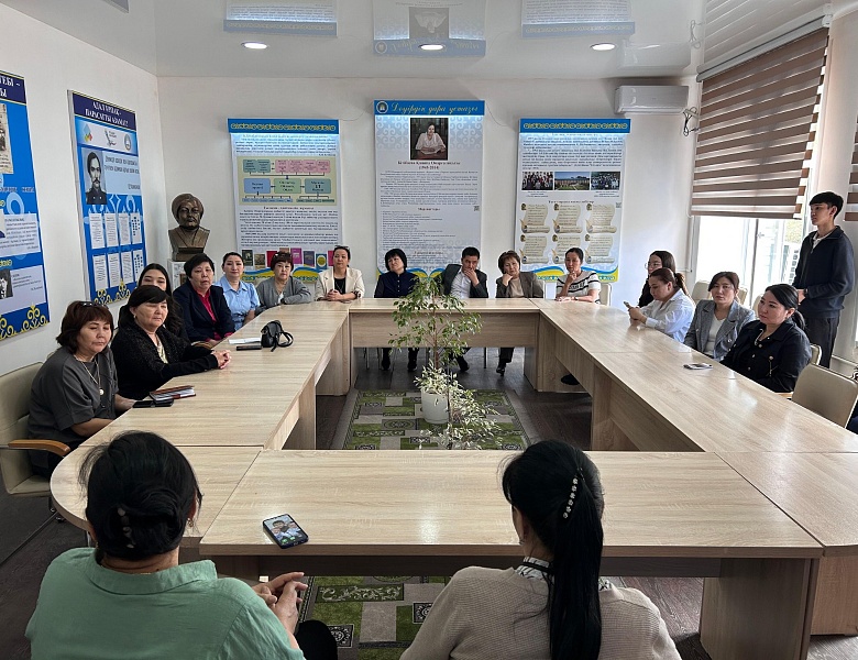 Мастер-класс «Заманауи білім беруде Қанипа Бітібаеваның инновациялық технологиясы мен педагогикалық тағылымы» ,  Интеллектуальная игра SHYGYS quiz