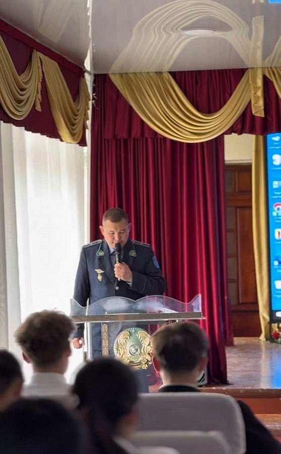 Молодежь колледжа против наркотиков!