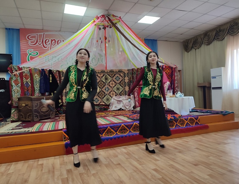 Наурыз мейрамы для пожилых людей