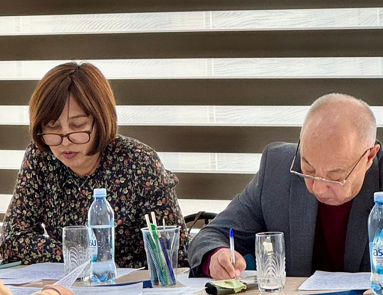 Конкурс «Лучшее педагогическое эссе» и областная олимпиада по казахскому языку и литературе имени К.Битибаевой