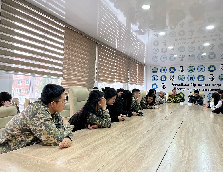 Встреча «Ұлы Отан соғысы: 80 жылдық тарихи мұра»