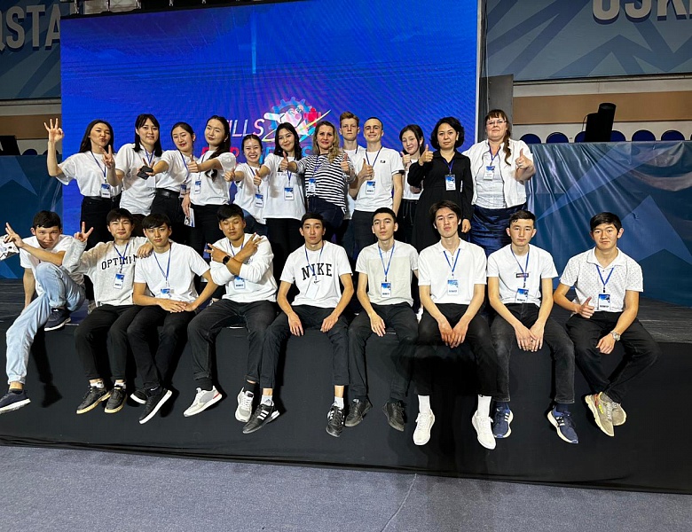 Наши волонтеры на областном чемпионате «Skills for Geeks»