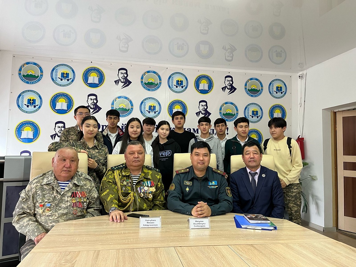 Встреча «Ұлы Отан соғысы: 80 жылдық тарихи мұра»