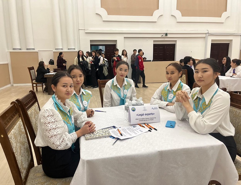 Интеллектуальный конкурс «Брейн-ринг»